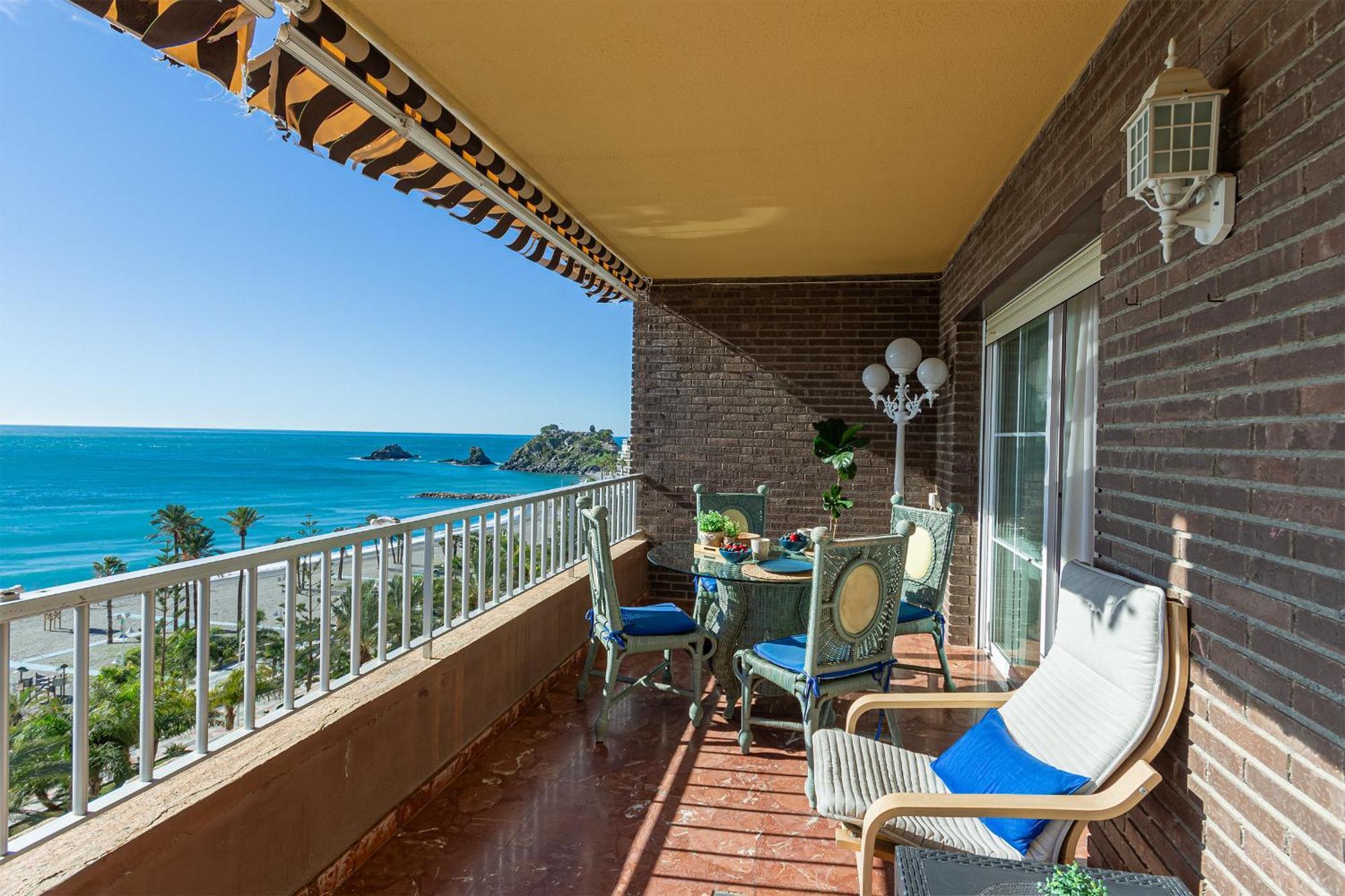 Casa Mare Apartamento En Primera Linea De Playa Almuñécar Eksteriør billede